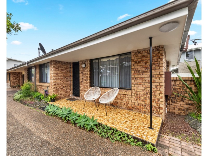 1 & 2/41 Bogan Road, Booker Bay NSW 2257
