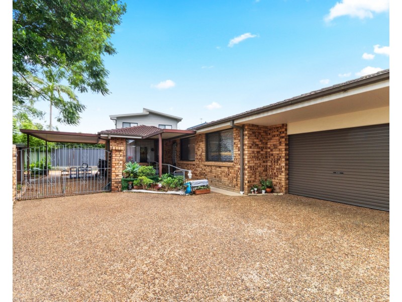 1 & 2/41 Bogan Road, Booker Bay NSW 2257