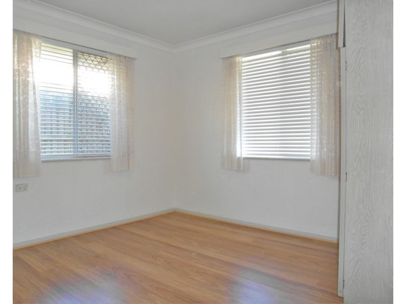 1 Jewell Street, Centenary Heights QLD 4350