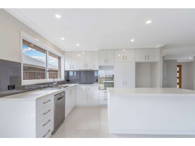Glenvale QLD 4350