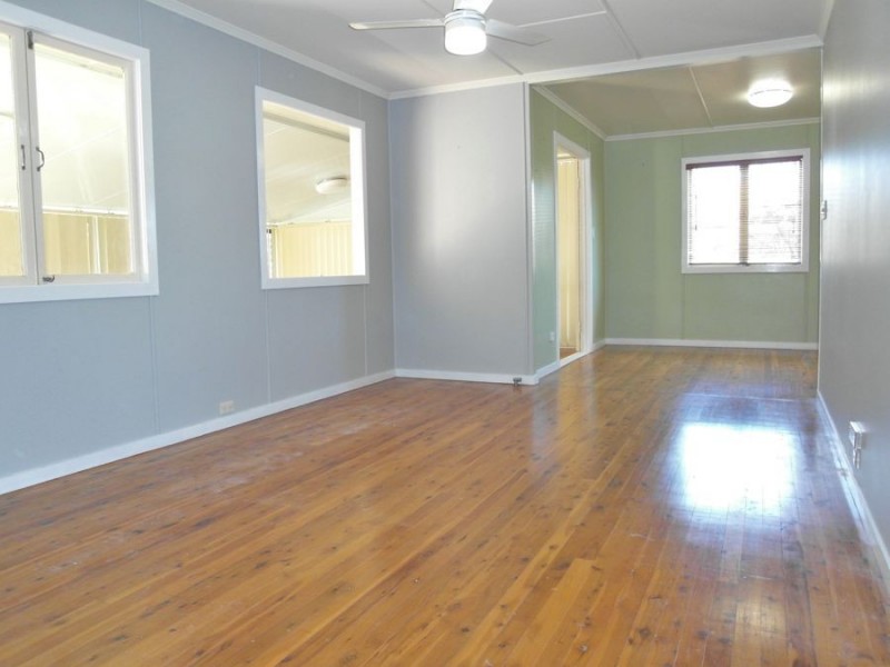 44 Bass Street, Centenary Heights QLD 4350