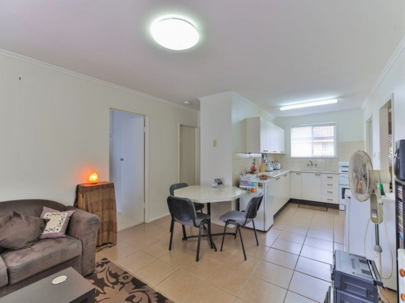 Kearneys Spring QLD 4350