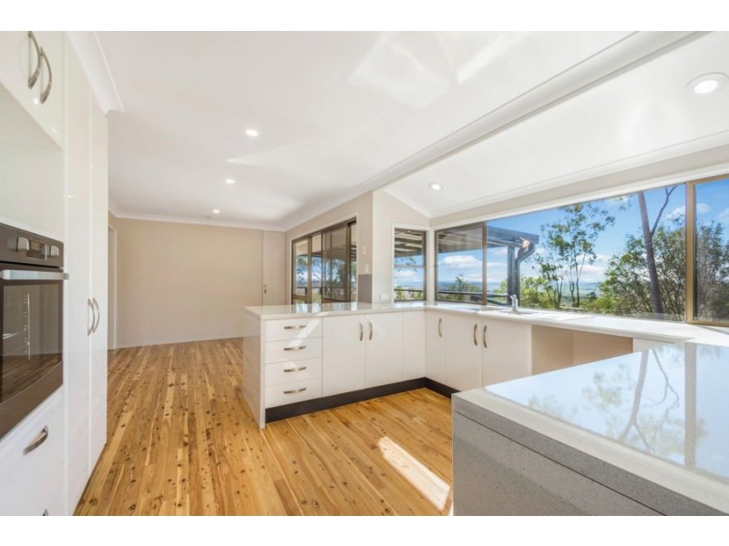27 Linora Drive, Gowrie Mountain QLD 4350