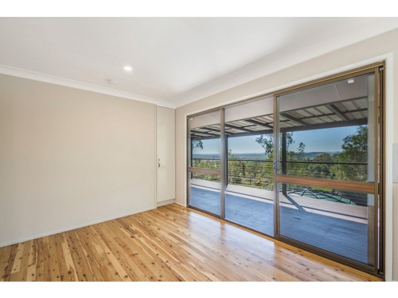27 Linora Drive, Gowrie Mountain QLD 4350