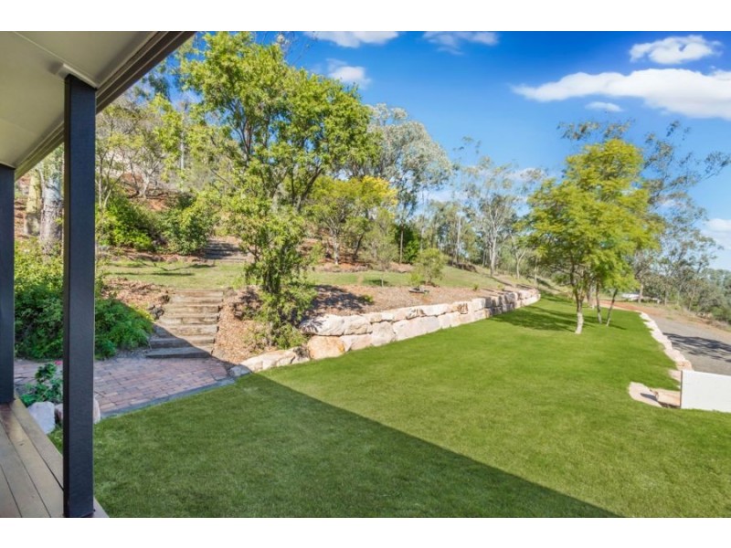 27 Linora Drive, Gowrie Mountain QLD 4350