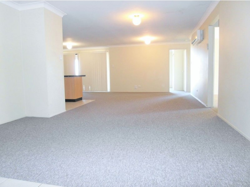 9 McShane Drive, Mount Kynoch QLD 4350