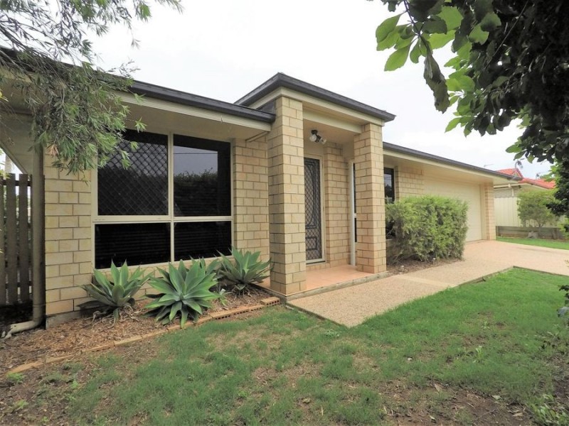 4 Kauri Street, Kearneys Spring QLD 4350