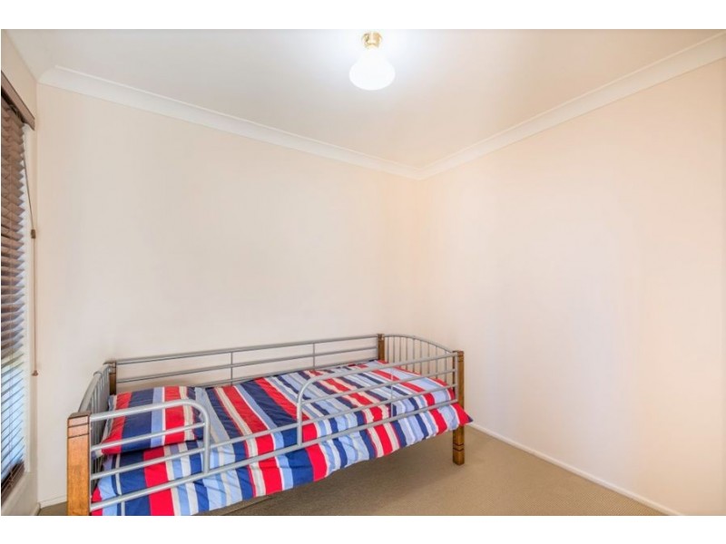4 Kauri Street, Kearneys Spring QLD 4350