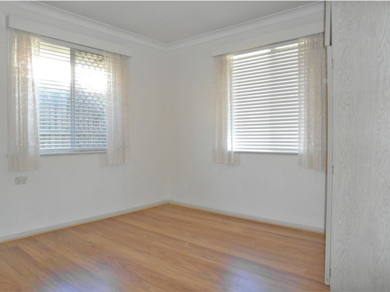 Centenary Heights QLD 4350