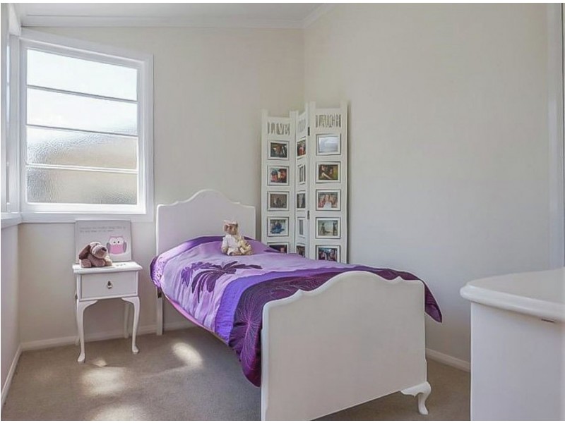 326 West Street, Kearneys Spring QLD 4350