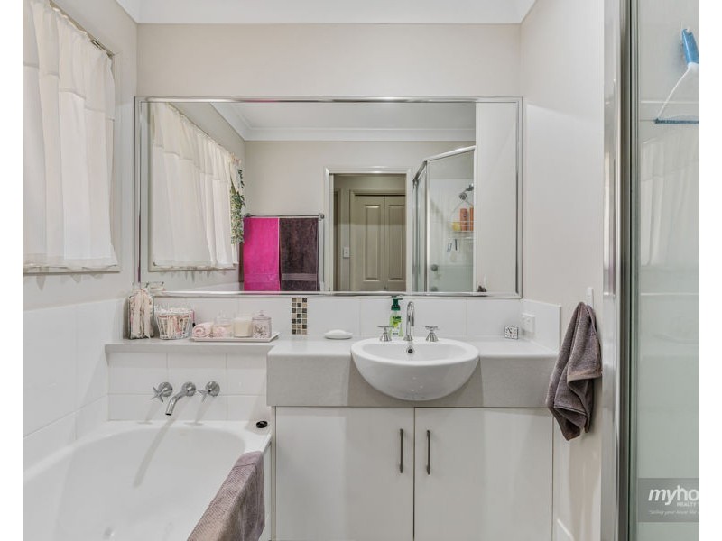 1/2a Roessler Street, Rangeville QLD 4350