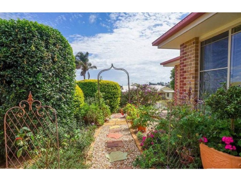 9 Karebo Close, Darling Heights QLD 4350