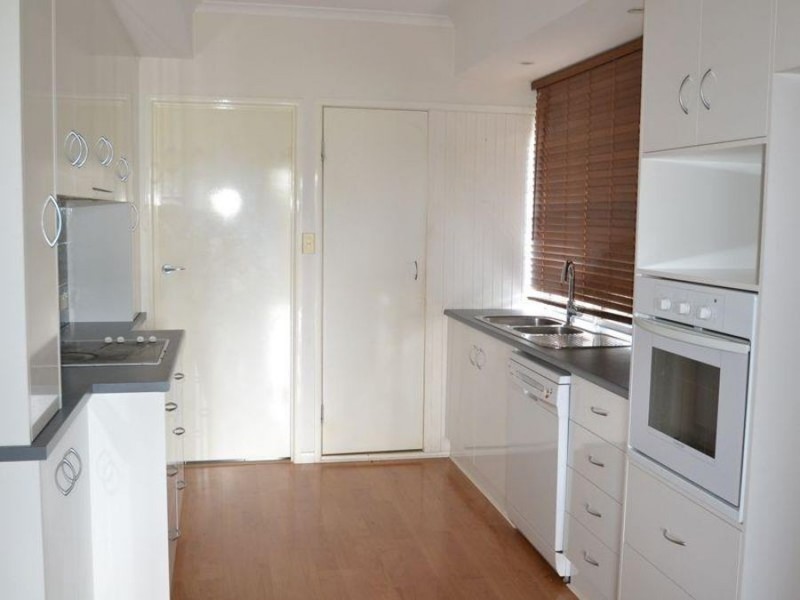 38 Dalgleish Street, South Toowoomba QLD 4350