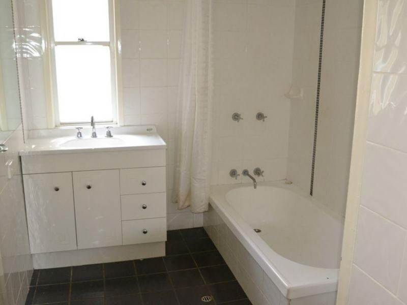 38 Dalgleish Street, South Toowoomba QLD 4350