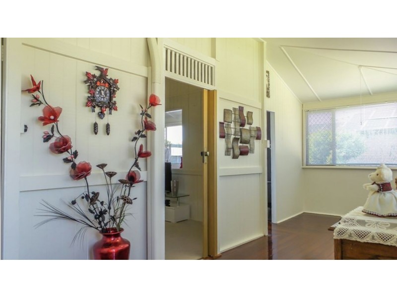 7 Cathro Street, Rockville QLD 4350