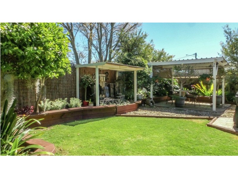 7 Cathro Street, Rockville QLD 4350