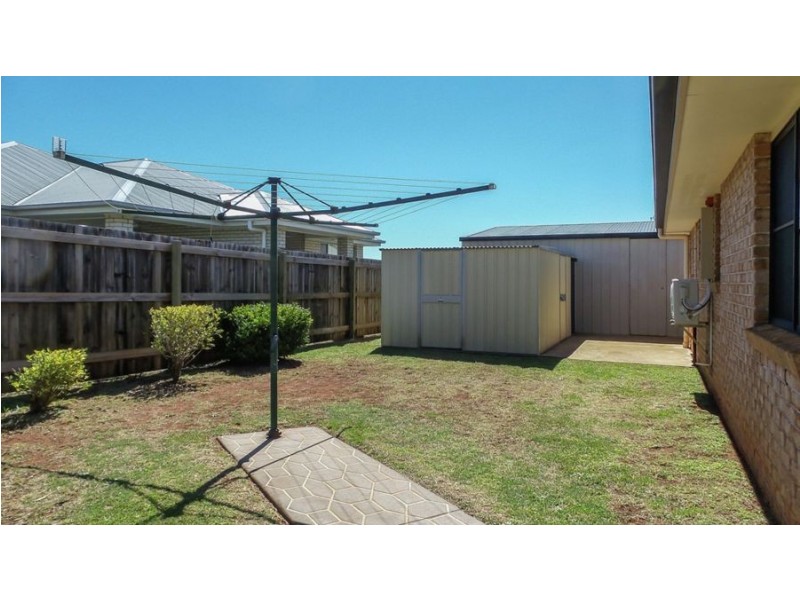 5 Macrossan Street, Cranley QLD 4350