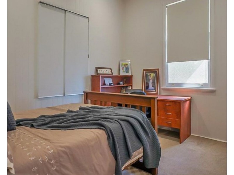 326 West Street, Kearneys Spring QLD 4350