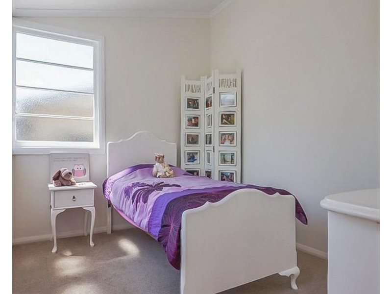 326 West Street, Kearneys Spring QLD 4350