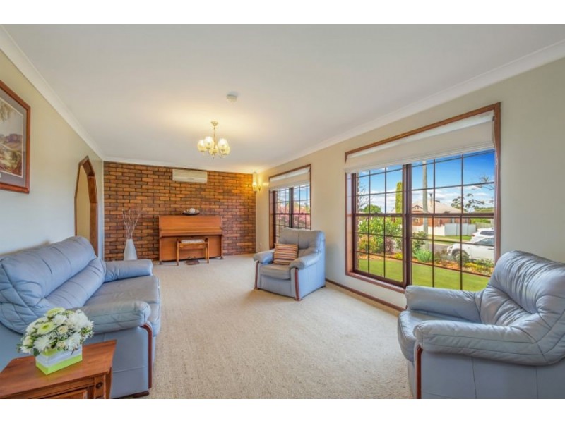 45 Traminer Drive, Wilsonton Heights QLD 4350