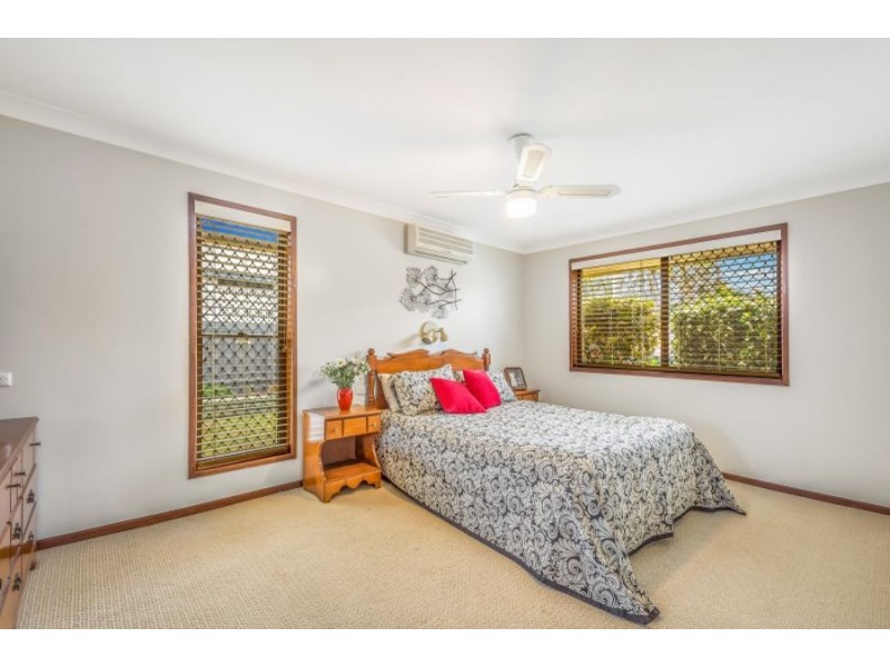 45 Traminer Drive, Wilsonton Heights QLD 4350