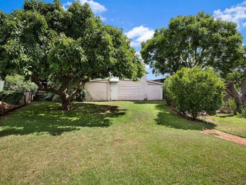 218 South Street, South Toowoomba QLD 4350