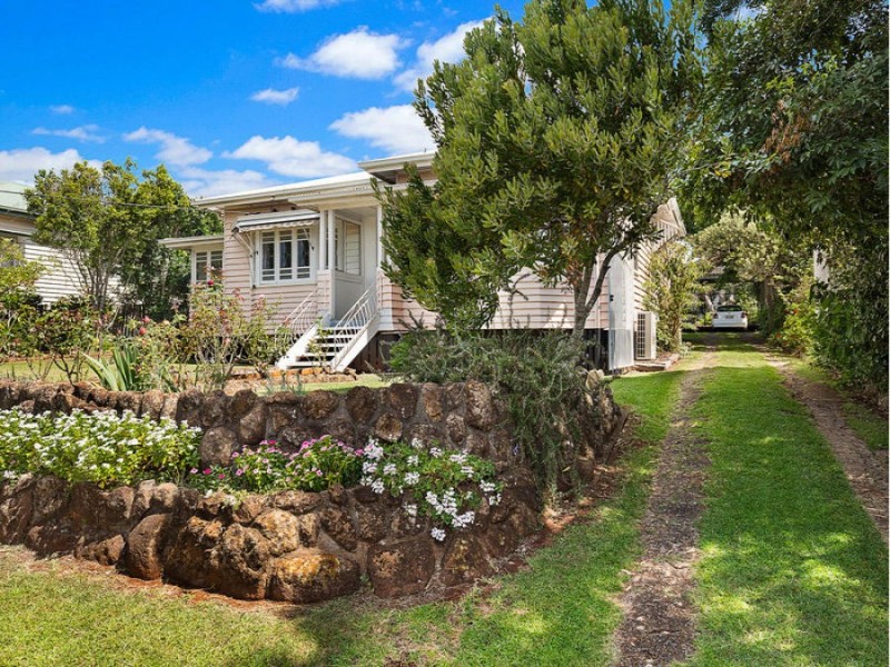 218 South Street, South Toowoomba QLD 4350