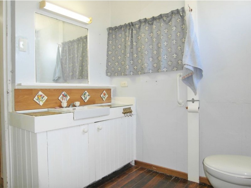 North Toowoomba QLD 4350
