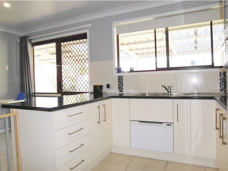 Centenary Heights QLD 4350