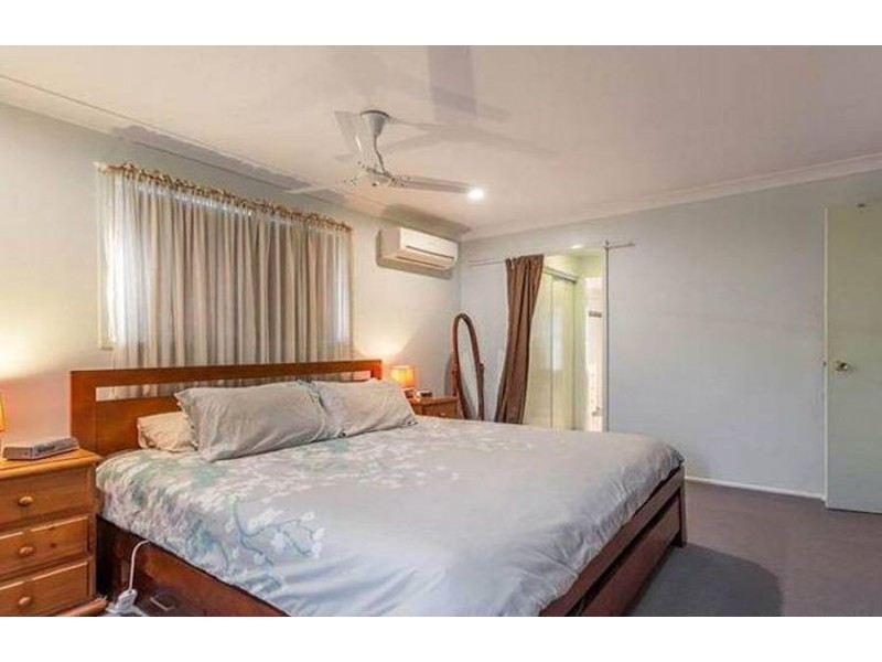 14 Janine Court, Kearneys Spring QLD 4350