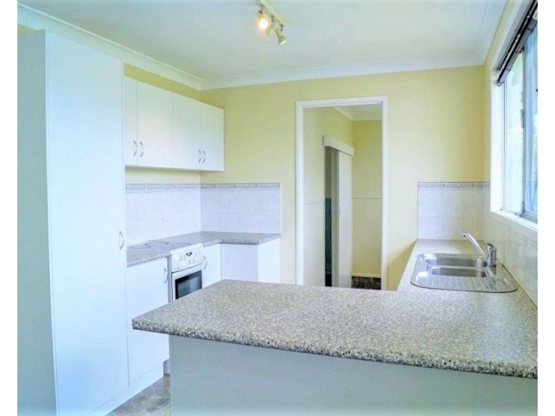 2 Simon Street, Rockville QLD 4350