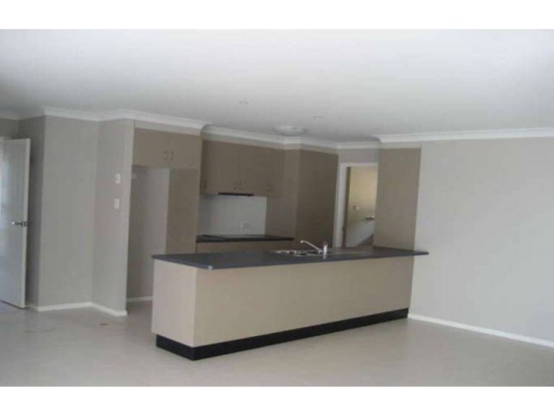 17 Edwin Street, Westbrook QLD 4350