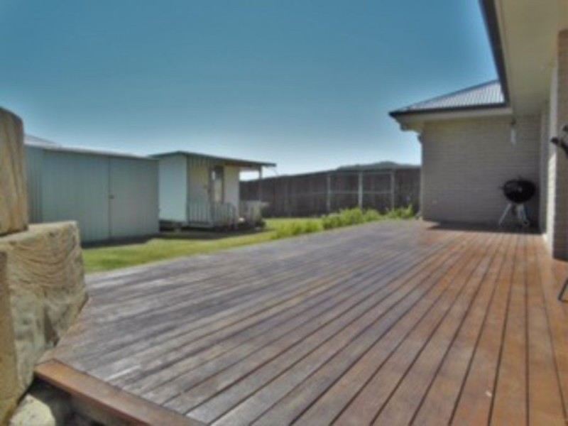17 Edwin Street, Westbrook QLD 4350