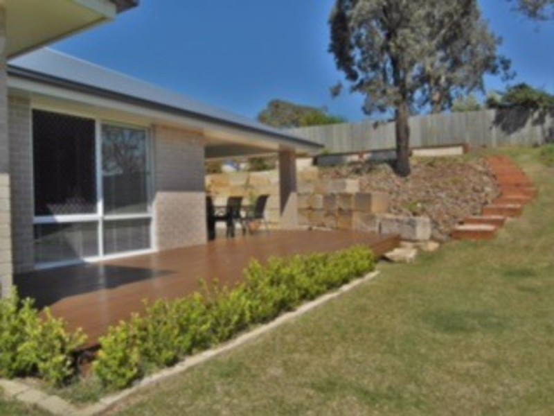 17 Edwin Street, Westbrook QLD 4350