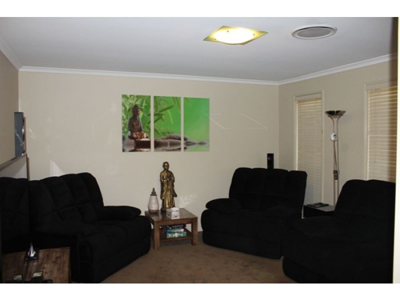 5 Minack Court, Kleinton QLD 4352