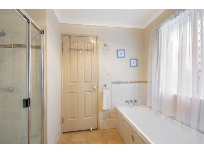 1/2 Beirne Street, South Toowoomba QLD 4350