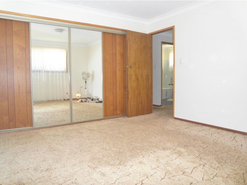 11 Jimbour Drive, Newtown QLD 4350