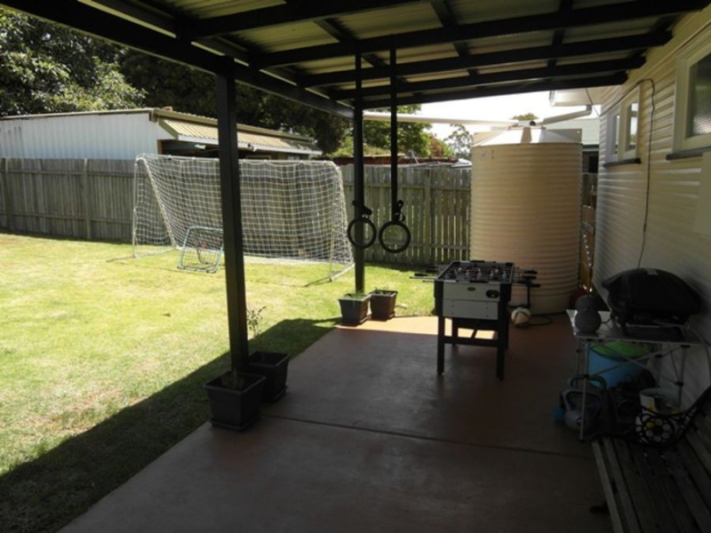 22 Tynedale Avenue, Newtown QLD 4350