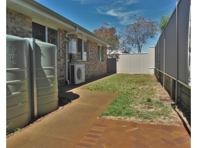 80a Weetwood Street, Newtown QLD 4350