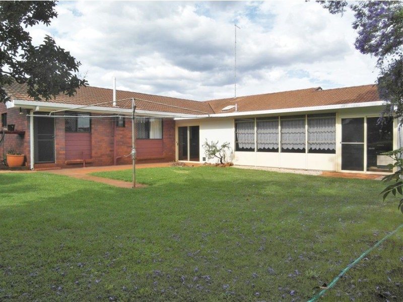 3 Cullen Court, Rockville QLD 4350