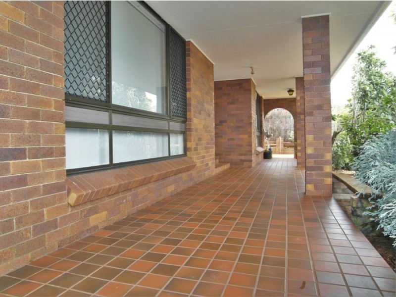 3 Cullen Court, Rockville QLD 4350