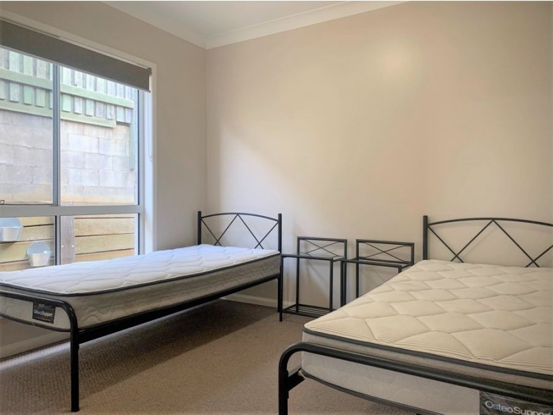 3/13 Sambar Court, Kearneys Spring QLD 4350