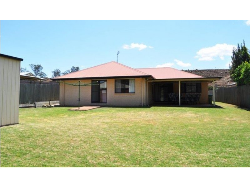 58 Barlow Street, Wilsonton QLD 4350