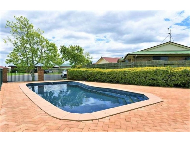 Glenvale QLD 4350