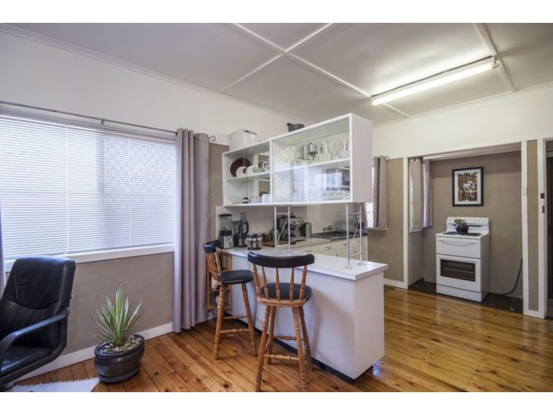 26 Elizabeth Street, South Toowoomba QLD 4350