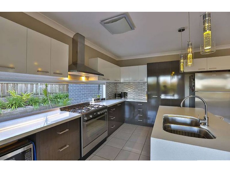 54 Bennett Street, Kleinton QLD 4352