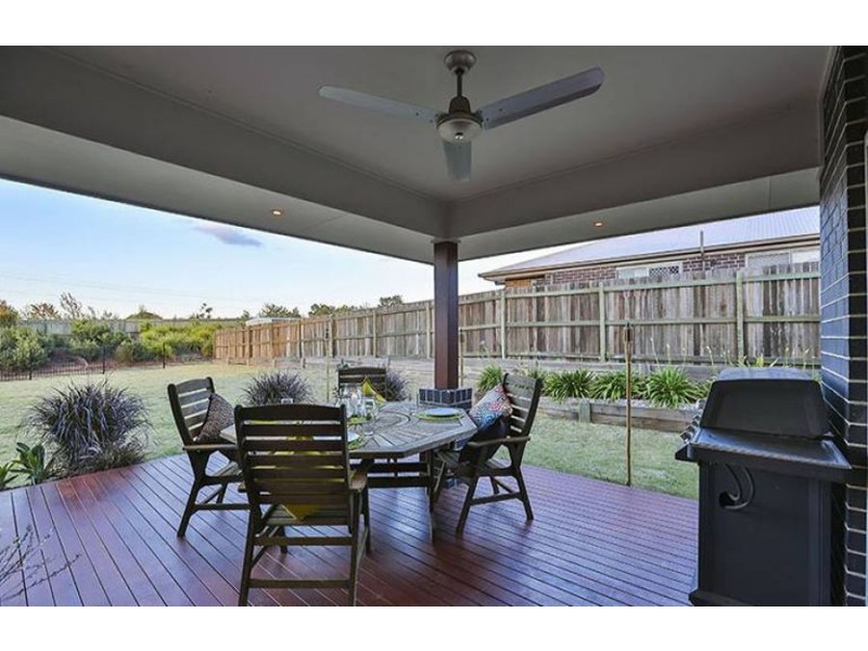 54 Bennett Street, Kleinton QLD 4352