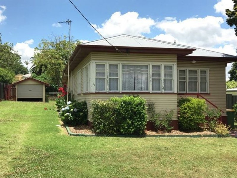 22 Munro Street, Harlaxton QLD 4350