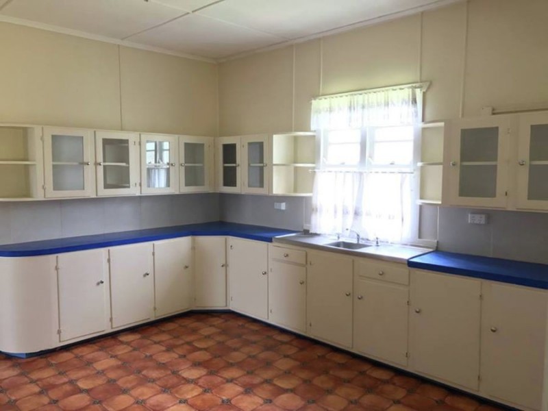 22 Munro Street, Harlaxton QLD 4350