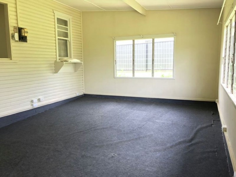 22 Munro Street, Harlaxton QLD 4350